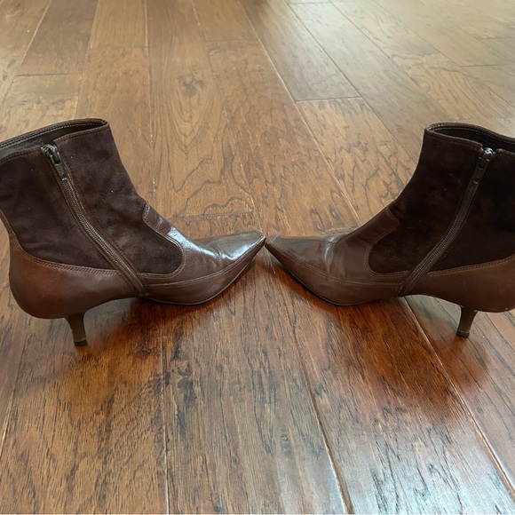 Brown Leather Boots - Picture 4 of 8